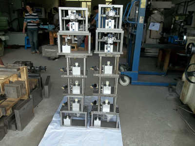 金華市婺城區(qū)卓爾模具廠 專業(yè)打造高精度氣動(dòng)夾具、多工位夾具及多孔鉆模